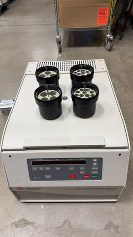 Beckman Coulter Allegra X-22R Refrigerated Benchtop Centrifuge w/ SX4250 Rotor, For parts or not working