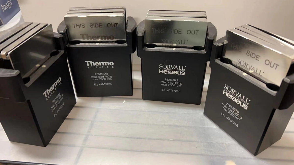 4 THERMO SCIENTIFIC 75015679 CENTRIFUGE BUCKETS & 75015686 MICROPLATE ADAPTERS, USED