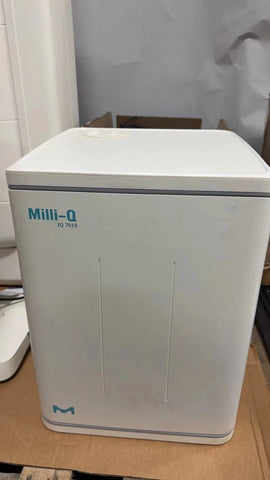 Millipore Milli-Q IX 7015 Water Purification System 100L Tank & Q-Pod Dispenser