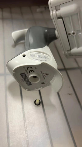 Vistalab Ovation 12 channel Pipette 25-850 uL, USED