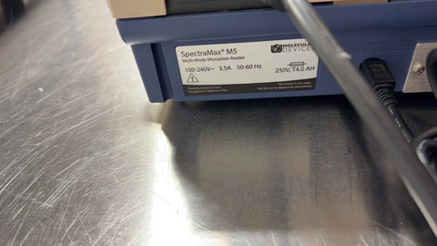 Molecular Devices SpectraMax M5 Multi-Mode Microplate Reader
