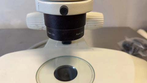 Leica MZ12.5 Zoom Stereo Microscope with MO-150 Light Source – PLAN 1X Objective, USED