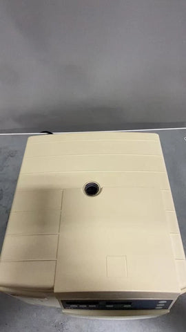 Thermo Electron Corporation Forma Microlite Laboratory Centrifuge with rotor, USED