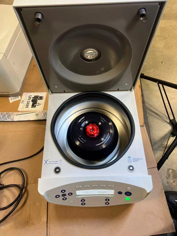 Eppendorf 5430 Micro-Centrifuge w/ FA-45-30-11 Rotor FULLY TESTED