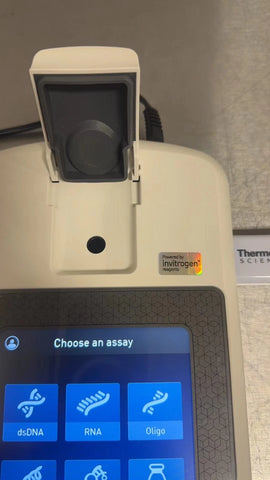 Thermo Invitrogen Qubit 4 DNA RNA Oligo Ion Protein Fluorometer w/warranty
