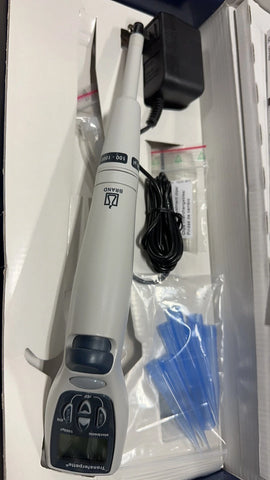BrandTech 2705330 Electronic Pipettor, Single-Channel, 0.1-1 mL, NEW!