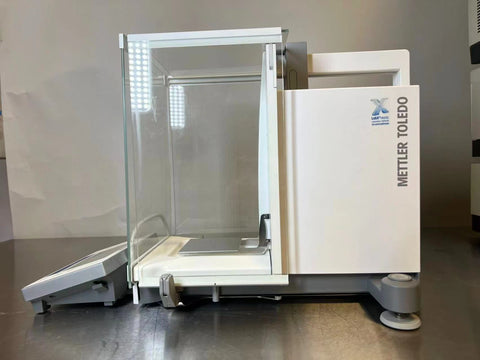 Mettler Toledo XS104 Analytical Balance, 120 g x 0.0001 g
