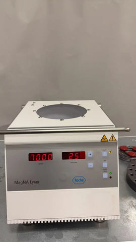 Roche Diagnostics MagNA Lyser 7000rpm homogenizer with Cooling Block