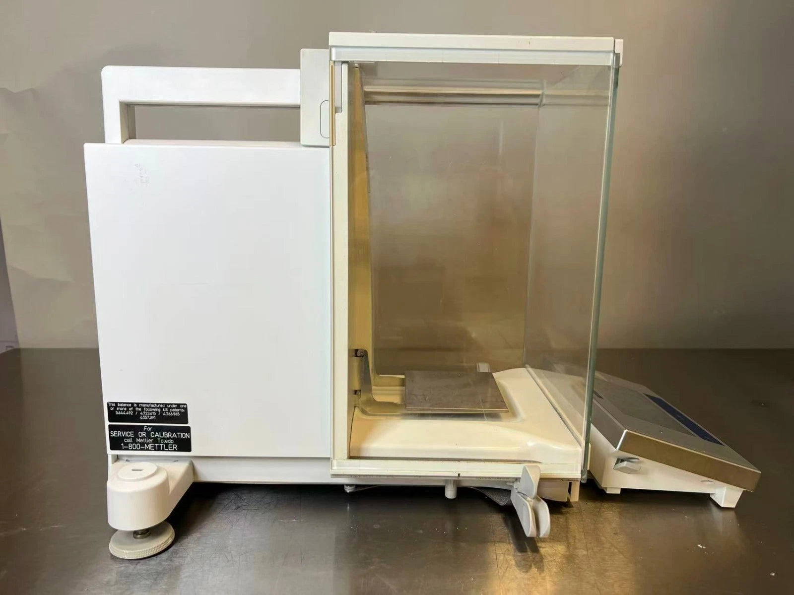 Mettler Toledo XS204DR Analytical Balance, 220 g x 0.0001 g