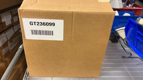 Lot of 18 Thermo Scientific Flask Clip Assembly in Assorted Sizes