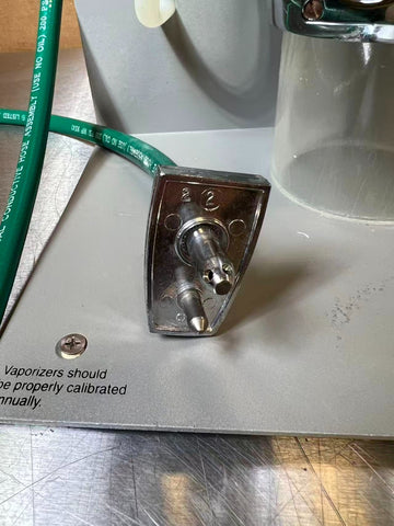 VetEquip TableTop Funnel-Fill Isoflurane Vaporizer Anesthesia System