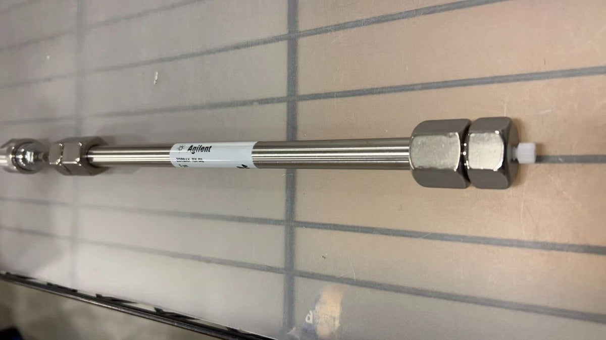 Used Agilent 880975-201 ZORBAX Rx-SIL 5 µm, 9.4 x 250 mm column