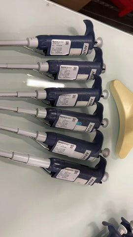6x Rainin LTS Single Pipette L1000, L200, L100, L20, L10, L2 ul, W/Stand