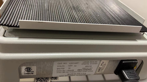 Thomas Scientific large analog orbital Shaker