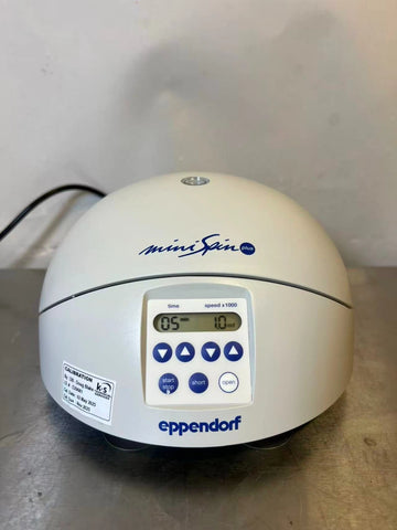 Eppendorf 5453 MiniSpin Plus Micro Centrifuge w/ F45-12-11 Rotor & Lid