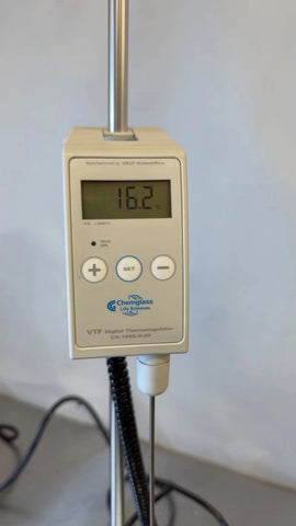 Velp Scientifica APEX-6 CG-1995-V Hot Plate Stirrer with VTF Digital Thermometer