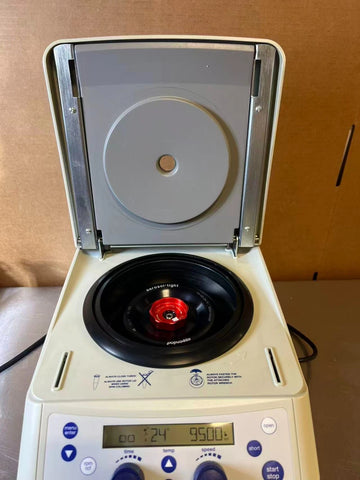 Eppendorf 5424R Refrigerated Centrifuge, FA-45-24-11 Rotor, cord - tested