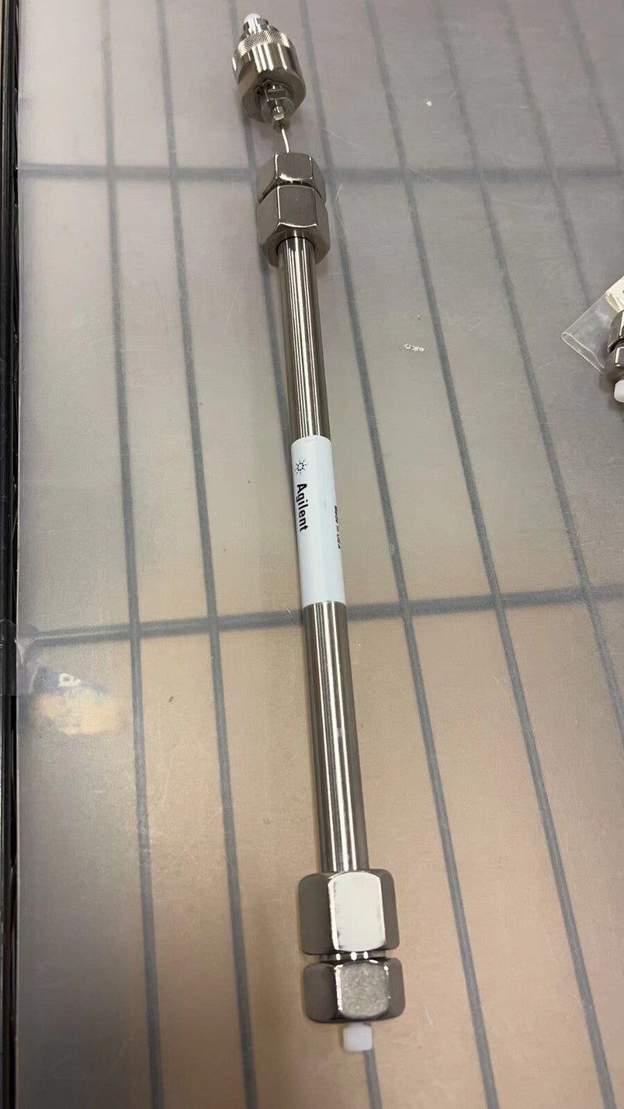 Agilent 880967-201 ZORBAX Rx C8, 9.4 x 250 mm, 5 µm Preparative HPLC column