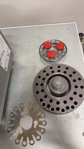 Roche Diagnostics MagNA Lyser 7000rpm homogenizer with Cooling Block