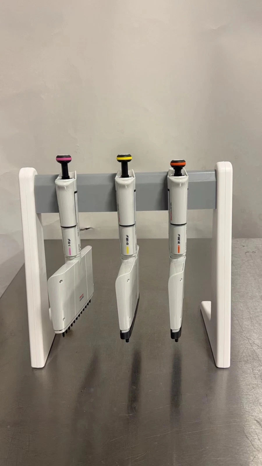 Set of 3 Thermo Scientific F1-ClipTip 12 Channel Pipettes Range 10, 100, 300