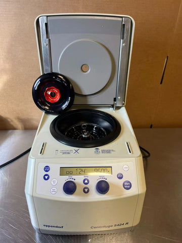 Eppendorf 5424R Refrigerated Centrifuge, FA-45-24-11 Rotor, cord - tested