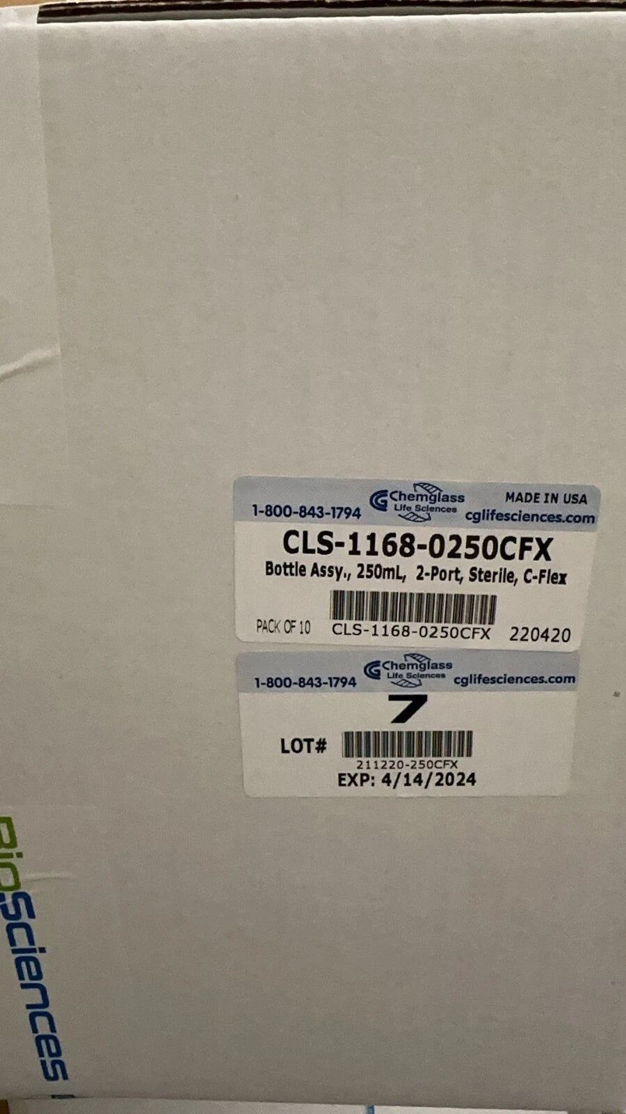 Chemglass Life Sciences CLS11680250 Bottle Assembly, 250mL, 2-Port, 10/PK