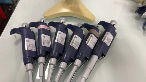 6x Rainin LTS Single Pipette L1000, L200, L100, L20, L10, L2 ul, W/Stand